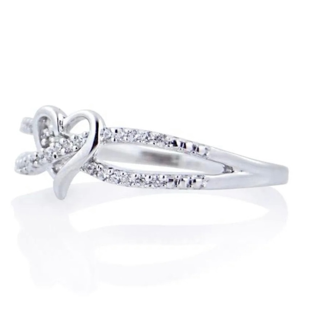 Infinity Heart Cross Ring - Picture 4 of 4